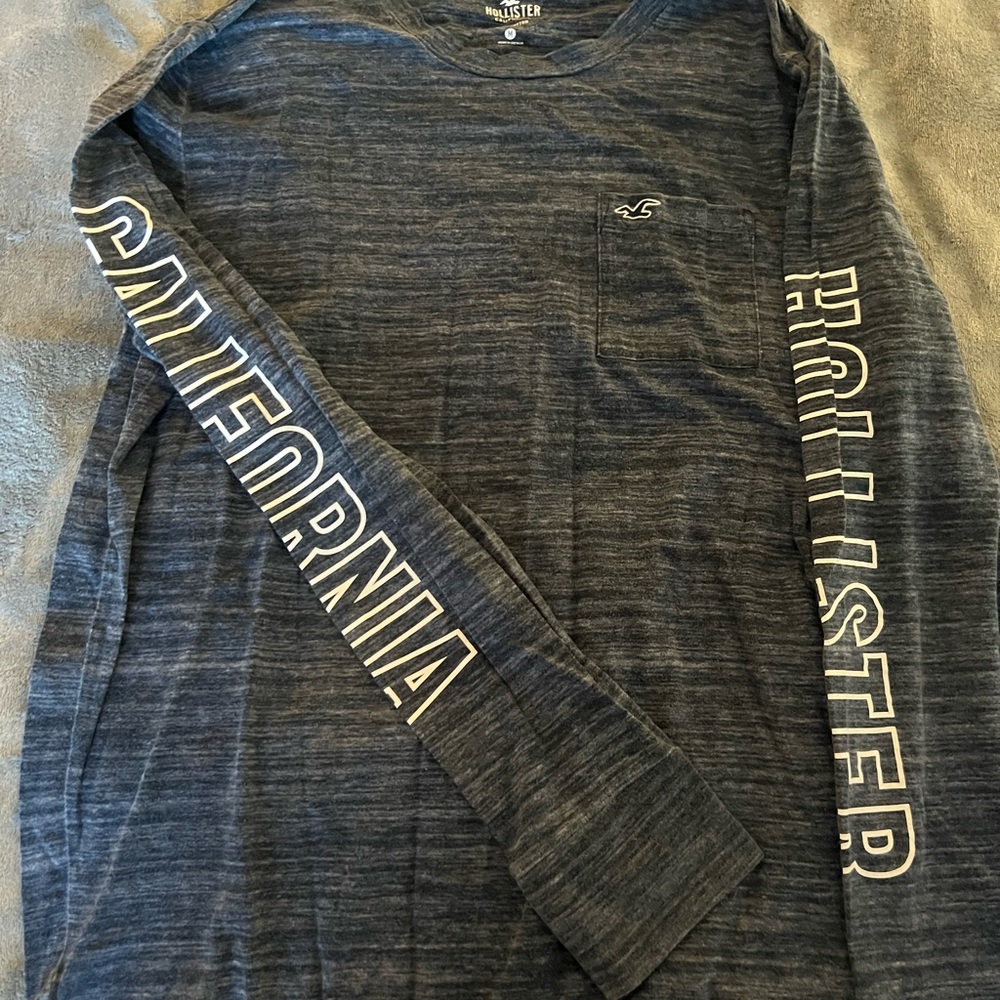 Hollister Long Sleeve Tshirt